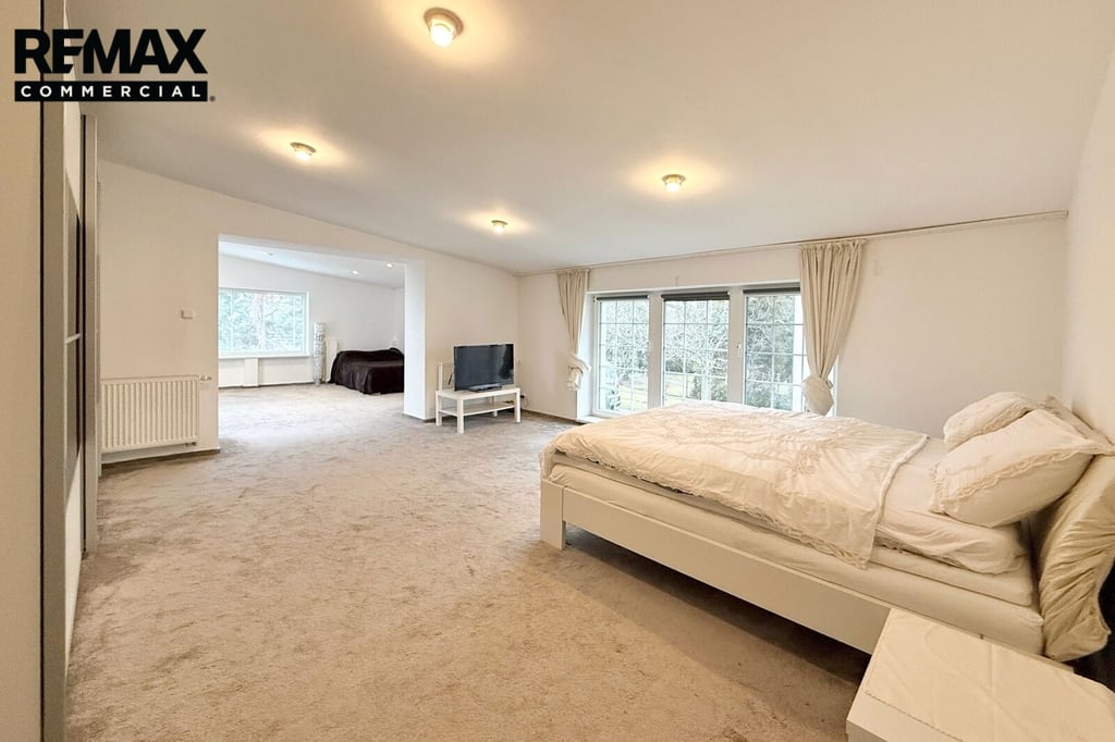 Prodej domu/vily, 355 m² — fotografie 23