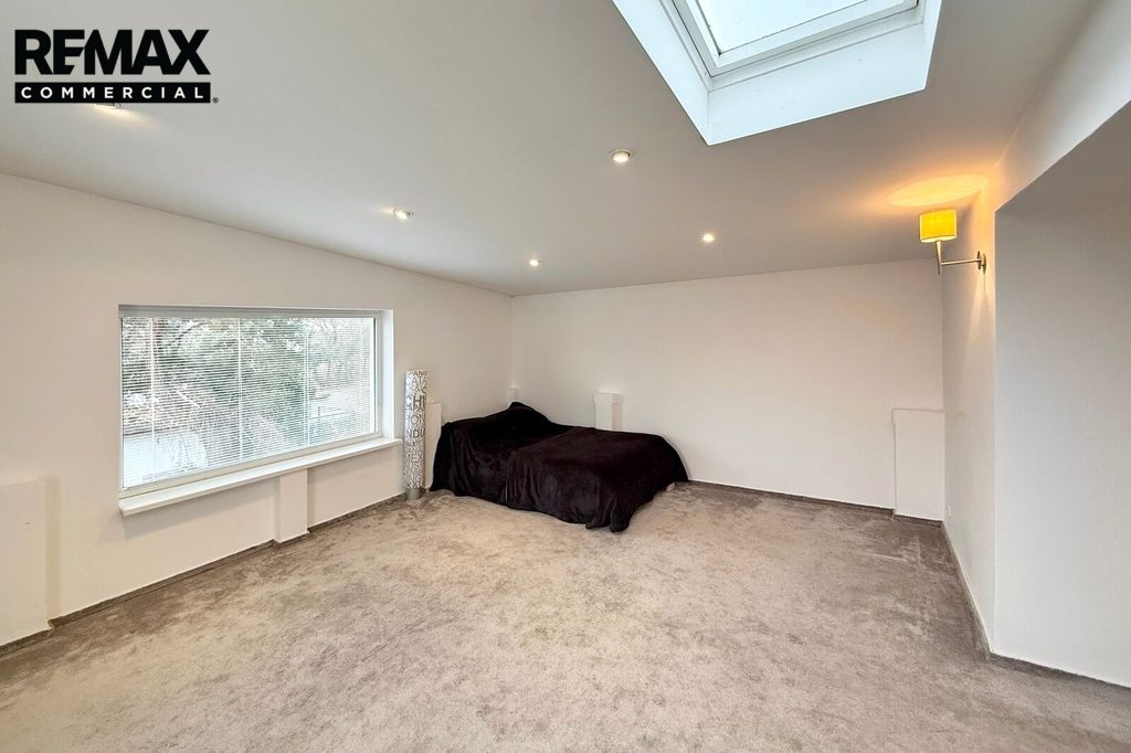 Prodej domu/vily, 355 m² — fotografie 27