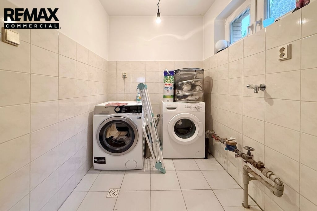 Prodej domu/vily, 355 m² — fotografie 36